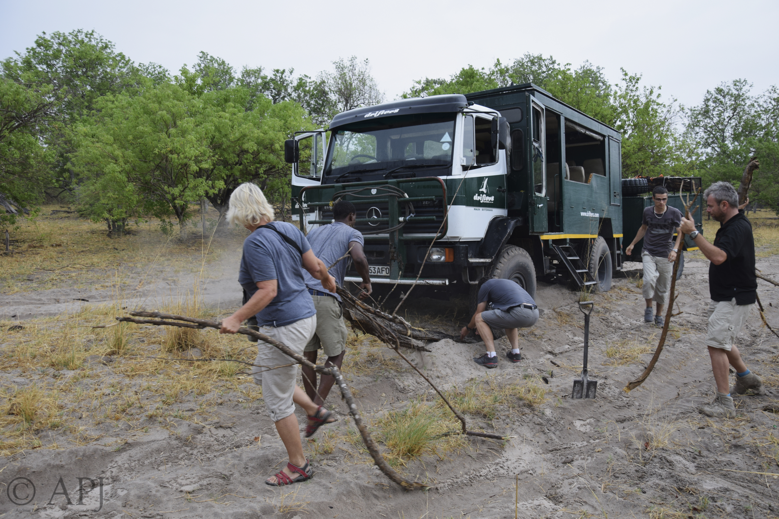 356 APJ Botswana 00731
