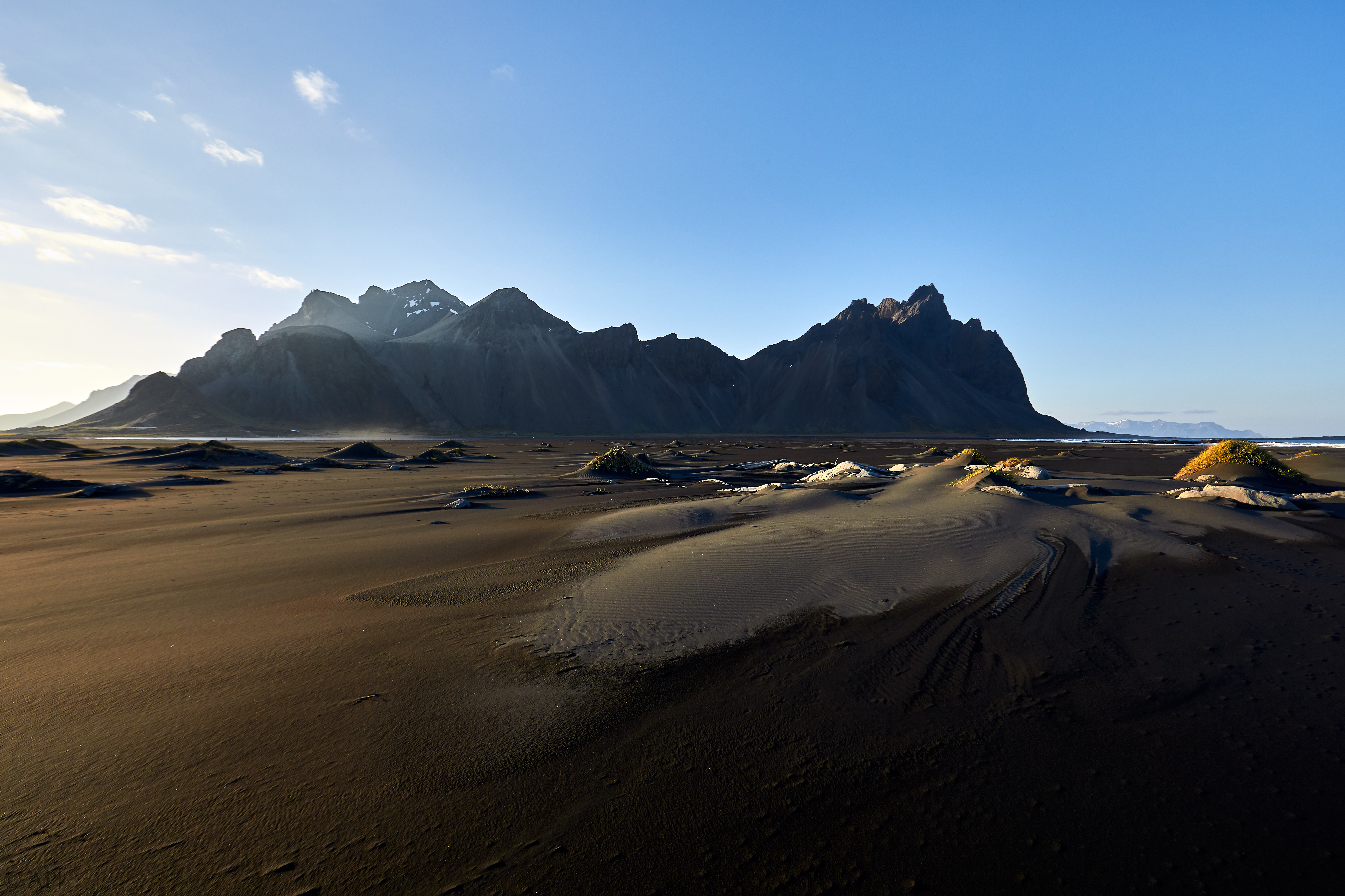 1066  073053000741 APJ 5402