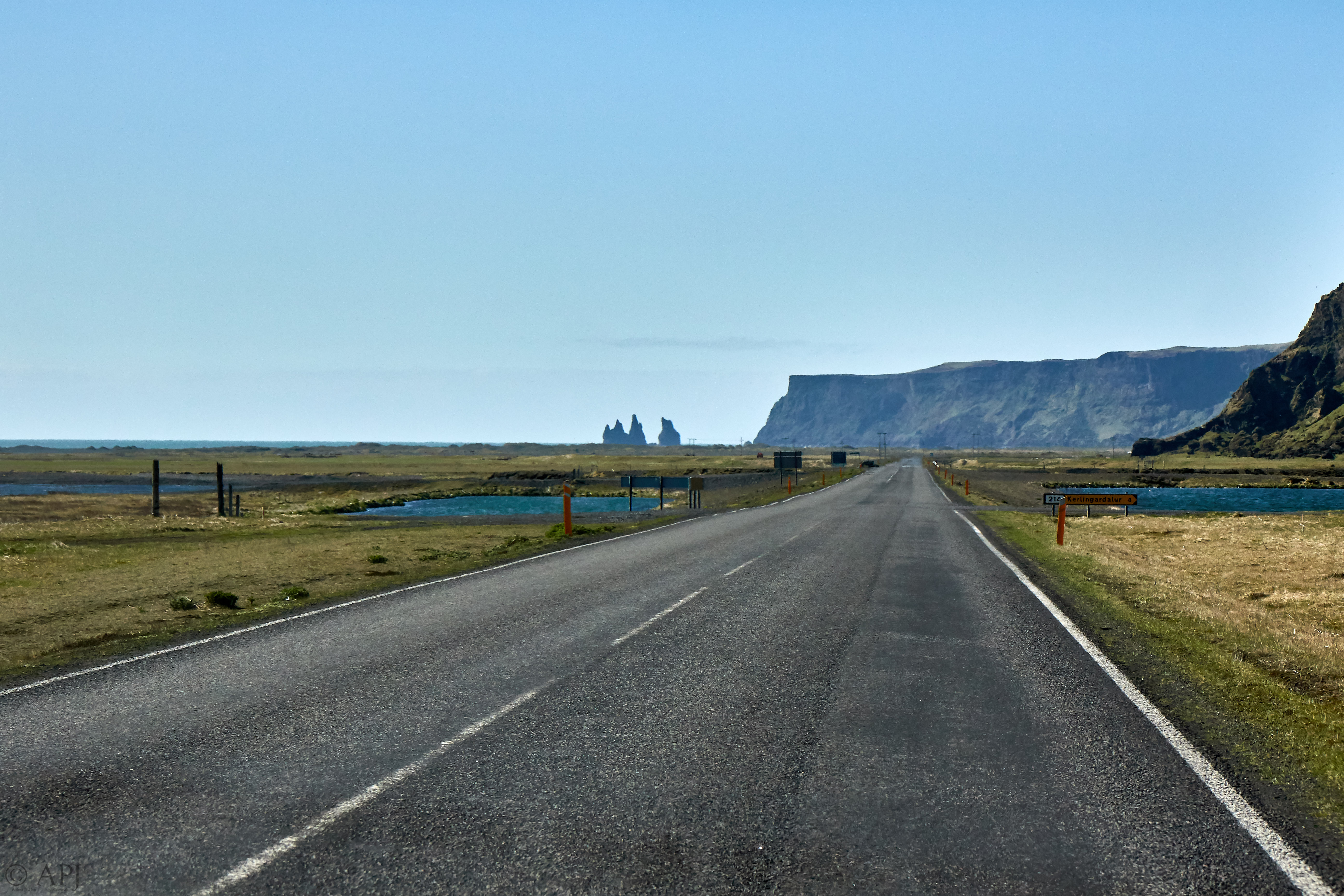 2047  133053000965 APJ 4117