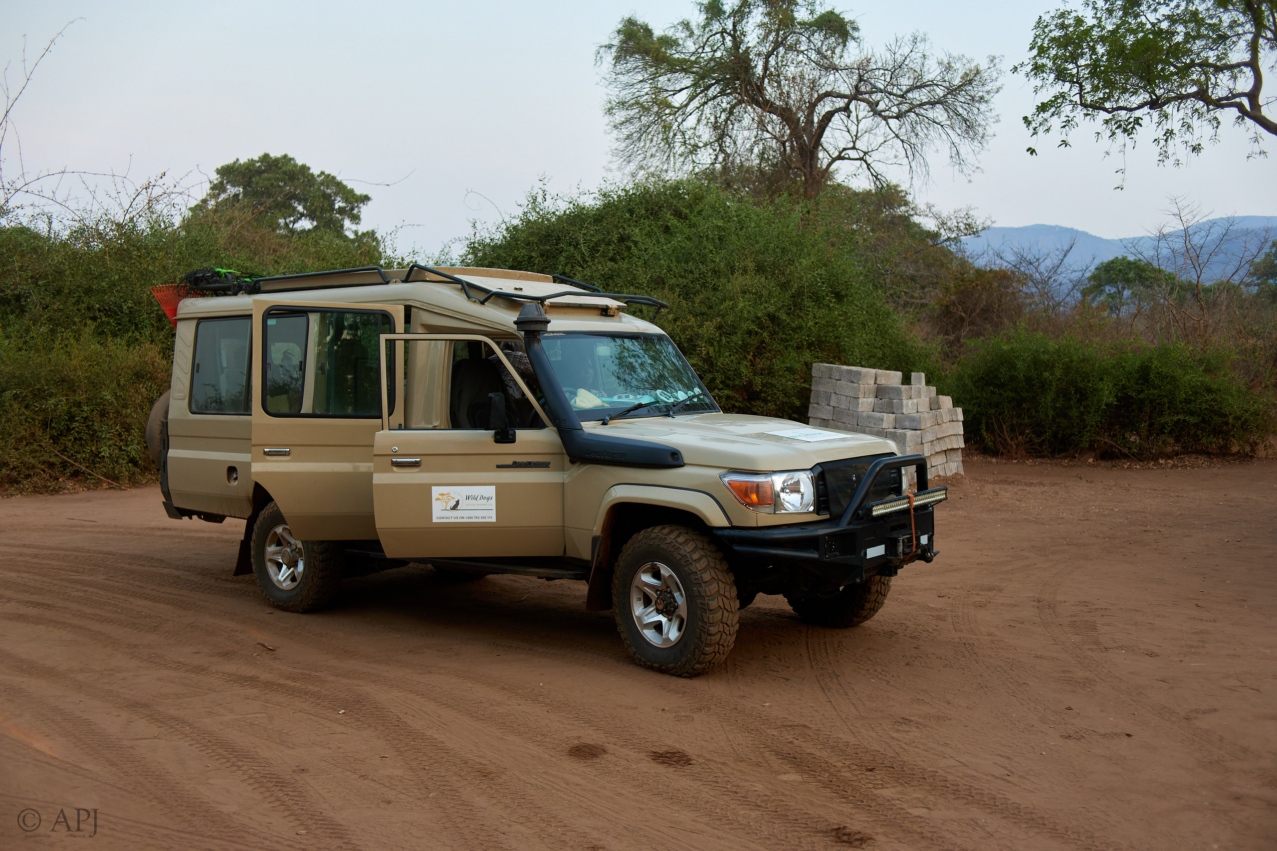 00571 APJ IMG 1544 CR3D