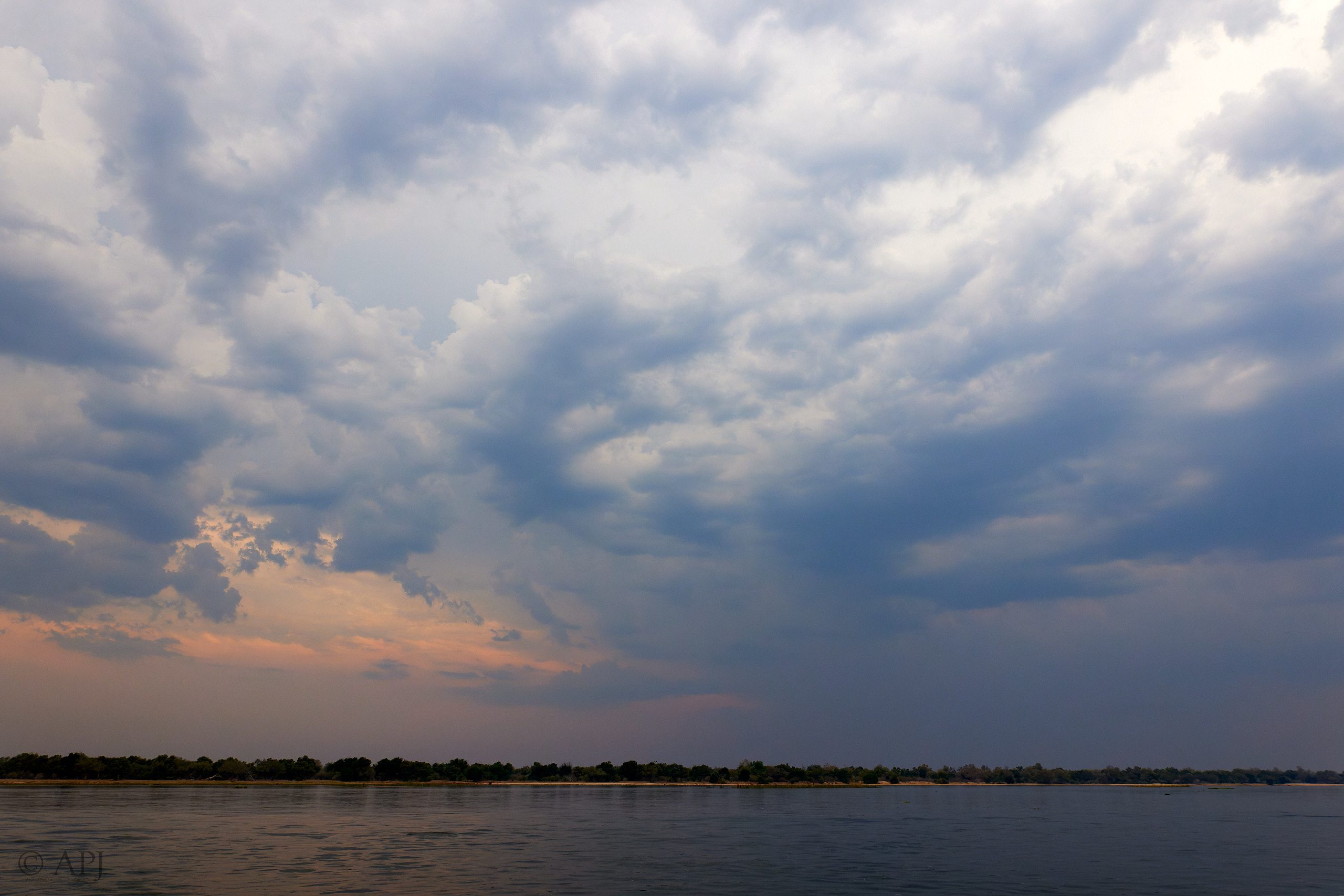 00693 APJ  59A0312 CR3D